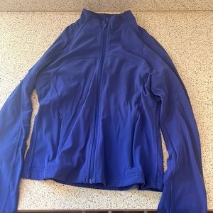 Blue cropped defined jacket